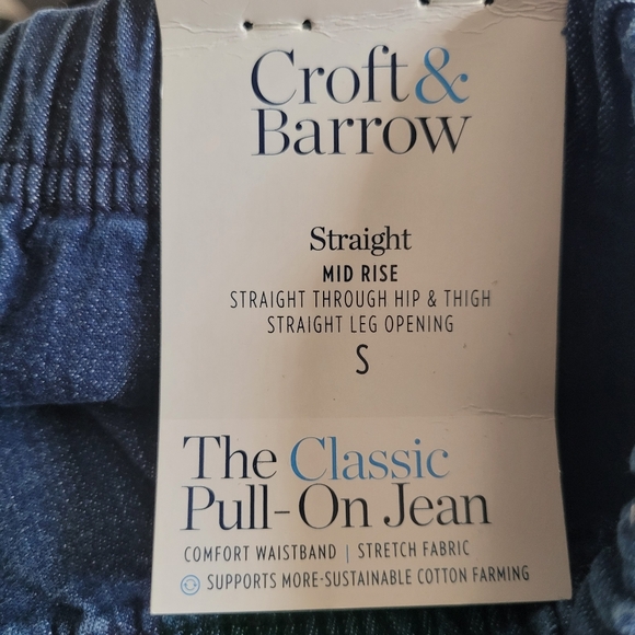 Croft & Barrow. Small. NWT. Dk Wash. - Picture 8 of 10